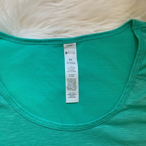 Ellie Activewear Open Back Wrap Top - Picture 3 of 5